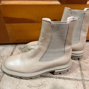 Zara Boots Women’s Size EU 36 / US 6 Chunky Chlelsea Stacked Paltform Tan Nude